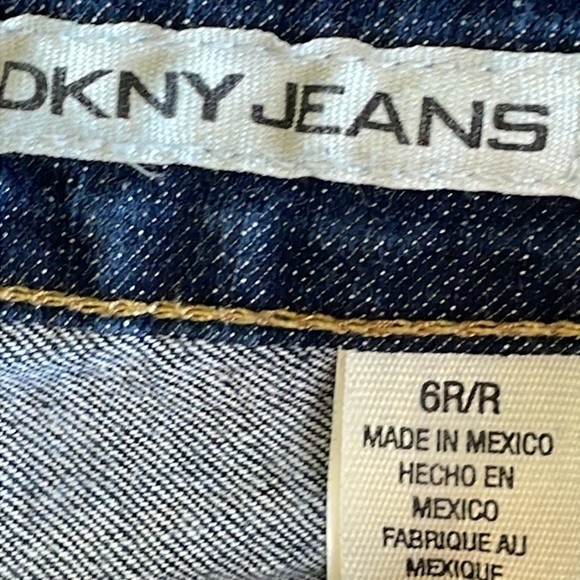 DKNY Ave B Straight Leg Jeans - Picture 4 of 7